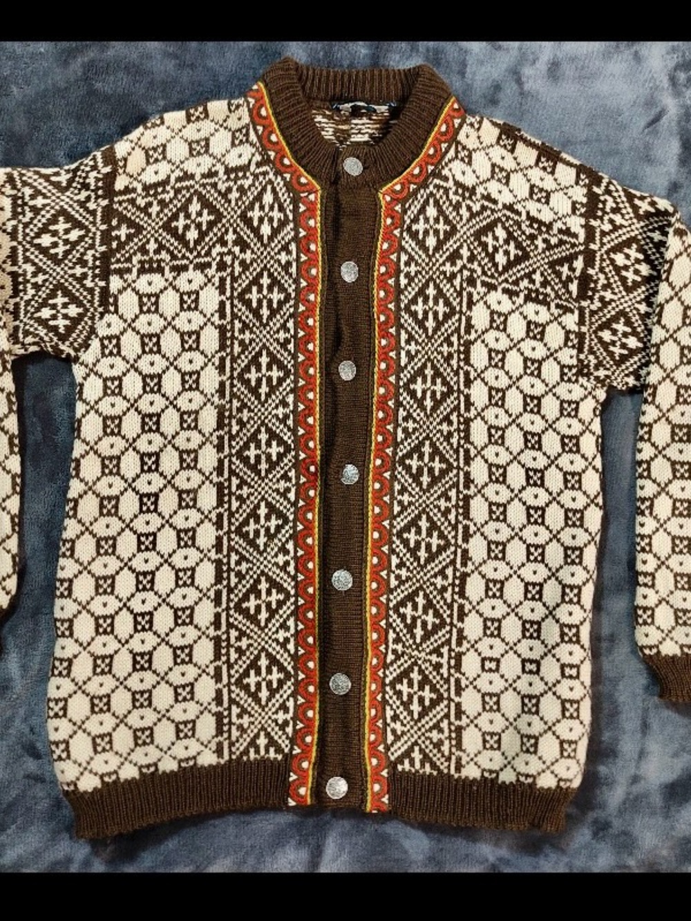 Vintage Dale of Norway wool white&brown sweater scandinavian cardigan